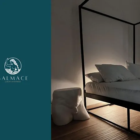 別荘 Salmace Luxury Jacuzzi Privato *